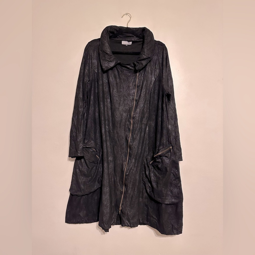 Boheme Urban Long Zip Front Shiny Black Jacket size Medium